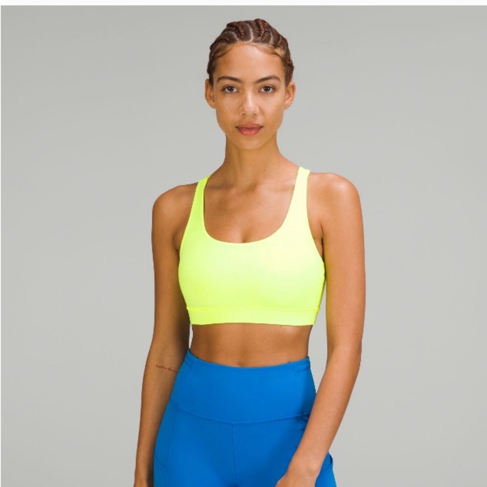 Lululemon Energy Bra *Medium Support, B–D Cups Size 8 highlight yellow